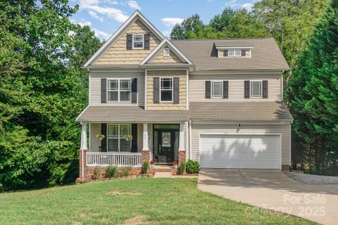 121 Canvasback Road sold home in Regency Lake Village, Mooresville, NC