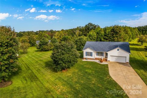 121 Rock Island Drive sold home in Willowbrook, Statesville, NC
