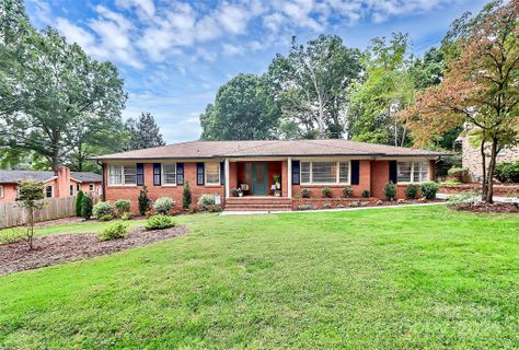 6120 Glenridge Road