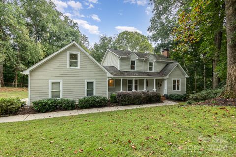 3200 Sunnymede Lane