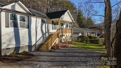 98 Dryid Hill Road