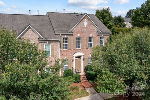 553 Beaty Street
