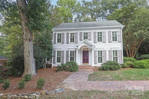 3127 Valencia Terrace
