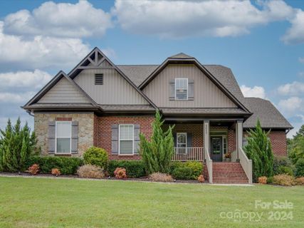 1017 Mccollum Oaks Lane sold home in The Oaks at Camden, Monroe, NC