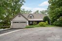 19 W Bobcat Court sold home in Hendersonville, SC