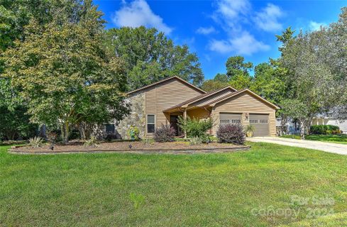 6901 Whipps Cross Court