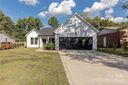 6733 Ellendale Drive sold home in Charlotte, SC