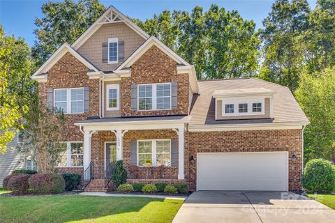 1909 Madeira Circle
