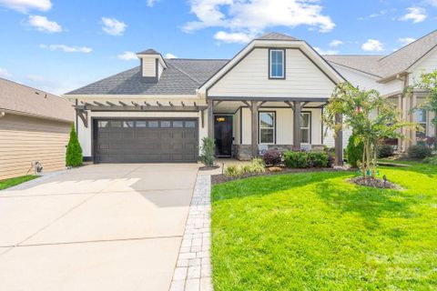 494 Bowline Drive