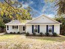 13808 Dannemara Drive sold home in Pineville, SC