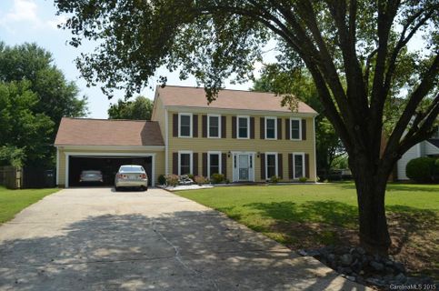 6708 Porterfield Road sold home in WOODCREEK, Charlotte, NC