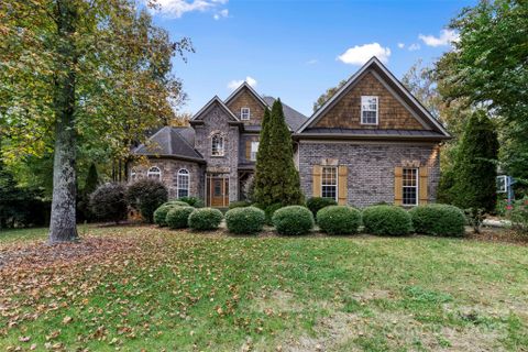 4800 Pimlico Lane sold home in Queens Gate, Waxhaw, NC