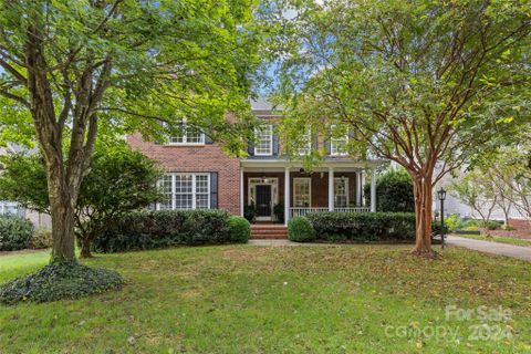 5122 Lady Fern Circle
