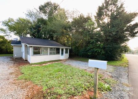 104 1 2 Tomberlin Road sold home in Catawba Heights, Mount Holly, NC