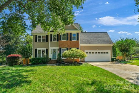 647 Franklin Grove Drive sold home in Franklin Grove, Mooresville, NC