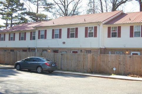 5814 Hunting Ridge Lane 5814/C