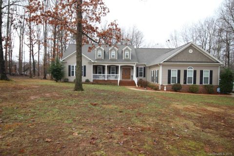 1659 Pine Bluff Court
