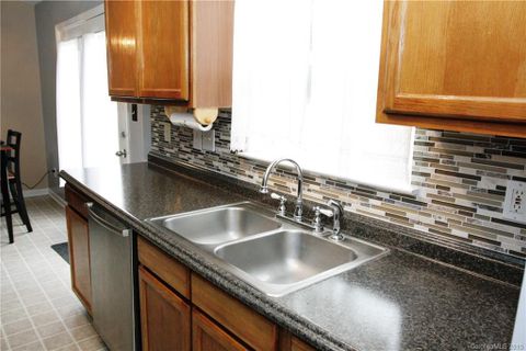 125 Mount Zion Drive 32