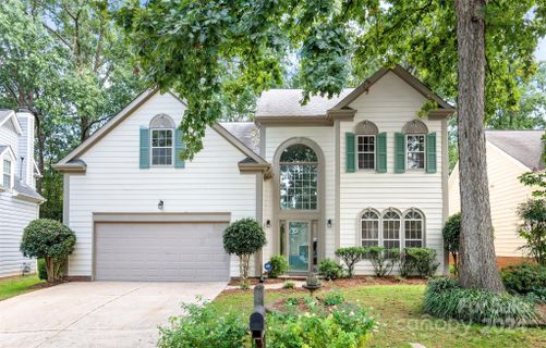 6107 Park Hill Road