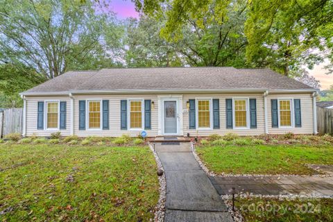 438 Bass Lane
