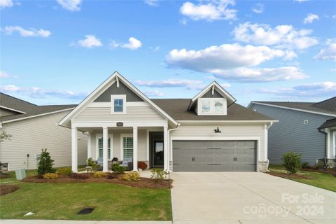 1204 Idyllic Lane