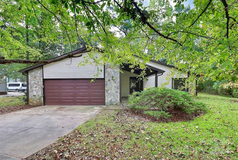 3755 Bon Rea Drive sold home in Cedar Woods, Charlotte, NC