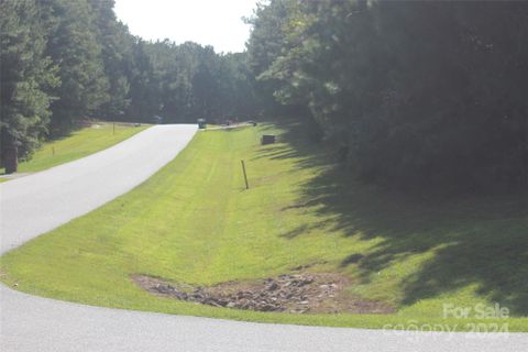 100 Rivercliff Drive