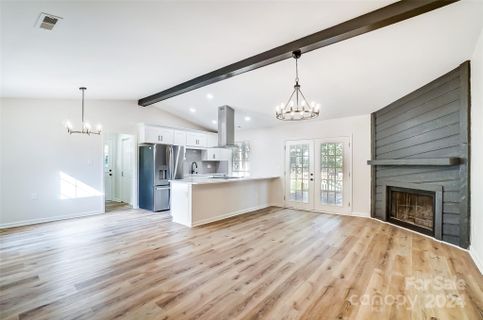 6406 Farmstead Drive sold home in Eastwoods, Charlotte, NC