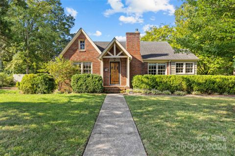 940 Poindexter Drive
