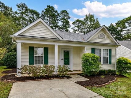 1004 Washburn Court