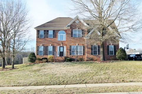 1636 Hilton Meadow Drive