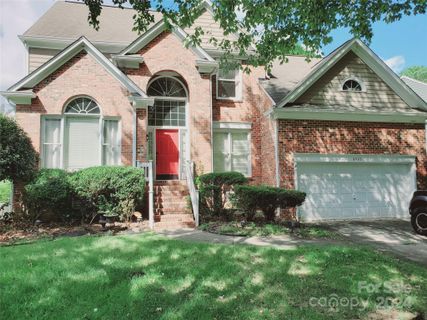 4905 Benthaven Lane