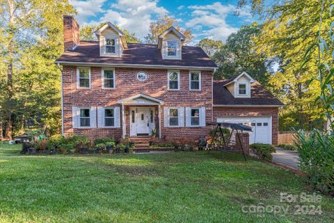 2131 Pinebrook Circle sold home in Lewis Forest, Charlotte, NC