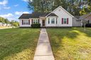 3628 Greenloch Court sold home in Charlotte, SC