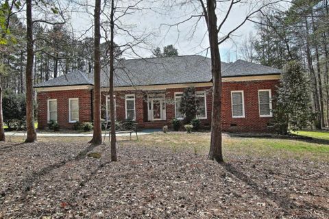 8544 Foxbridge Drive 13