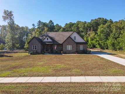 225 Stone Ridge Drive sold home in Stone Ridge, Salisbury, NC