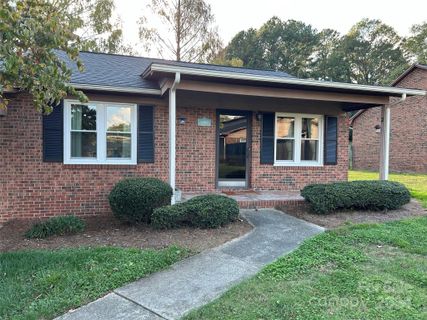 143 Glenwood Drive sold home in Parkwood Villas, Rock Hill, SC