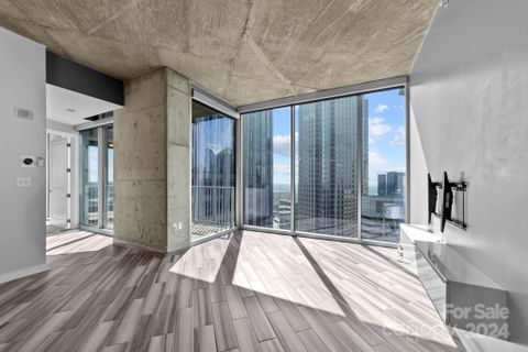 210 N Church Street 3107