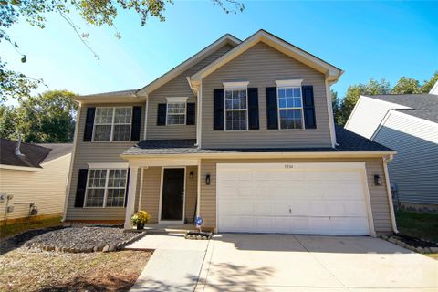 5204 Holbert Circle sold home in Edgefield, Charlotte, NC