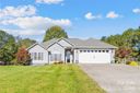 162 Planters Row Road sold home in Iron Station, SC