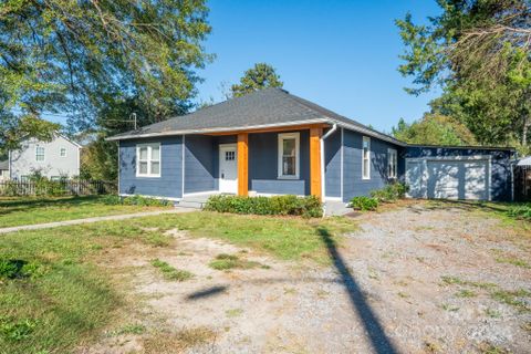 2322 Myrtle Avenue sold home in Textiles Inc Myrtle Mill, Gastonia, NC