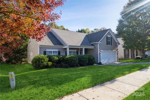 10264 Tintinhull Drive sold home in Clairemont, Fort Mill, SC