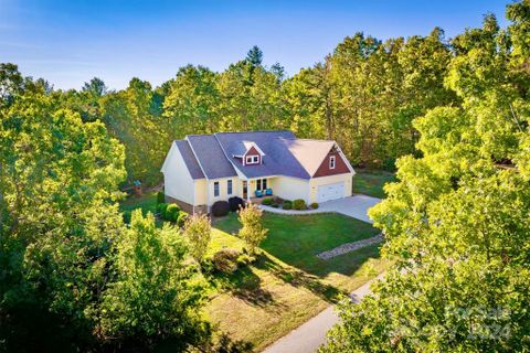 1067 Round Rock Road