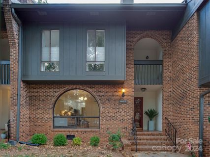 5801 Sharon Road J