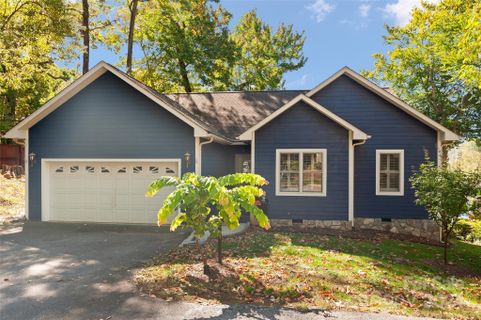 29 Lingering Shade Lane sold home in Grimball Park, Waynesville, NC
