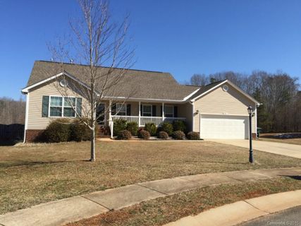 547 Pennyfields Lane 27
