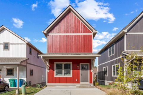 30 Wheeler Road sold home in Barkley Terrace, Weaverville, NC