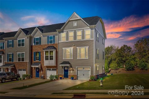 2514 Grantham Place Drive