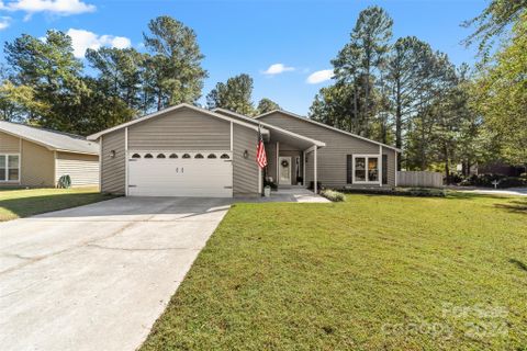 10915 Coachman Circle
