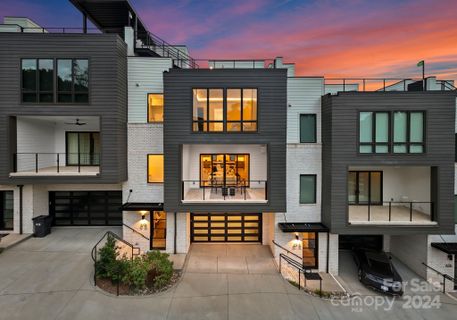 612 Queens Road